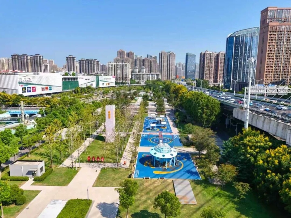 src, 小区的戴辉, 动设施 src, 小区的戴辉, 动设施